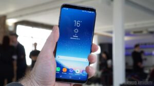 Should I buy a Samsung Galaxy S8?