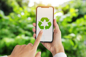 The Environmental Benefits of Buying Refurbished Mobile Phones
